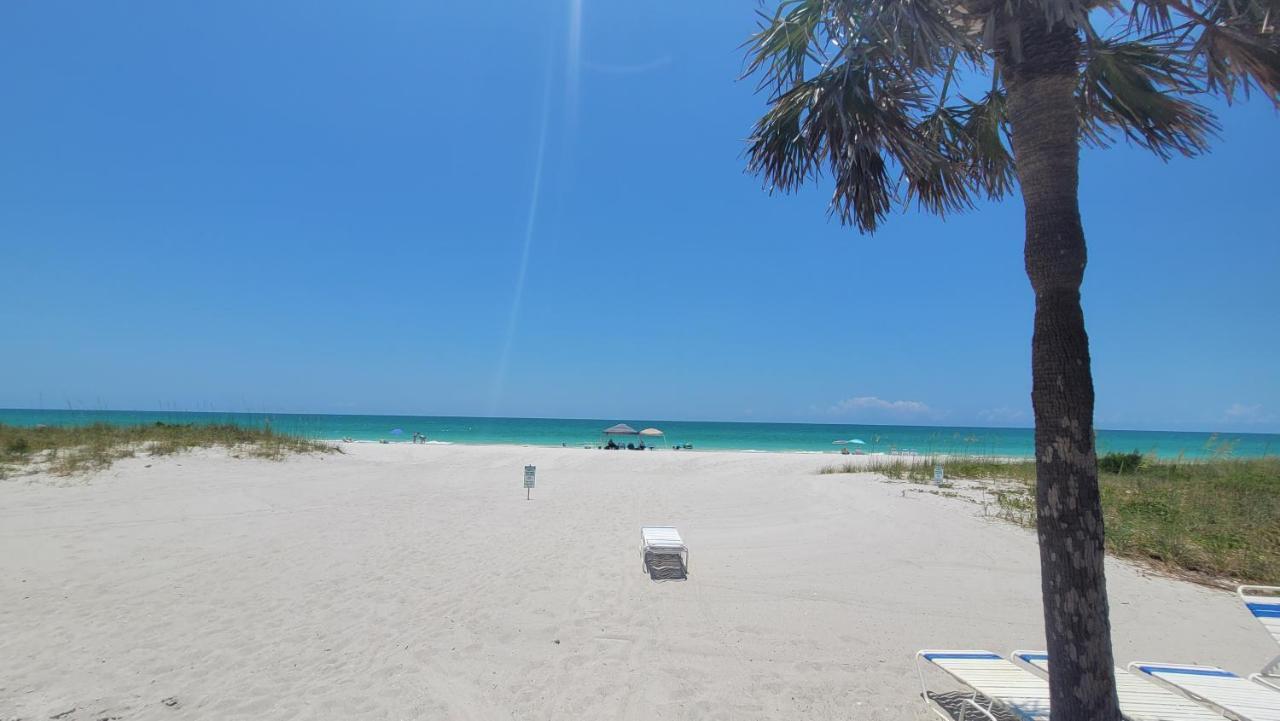 Beach Front Condo Paradise. Ground Floor.Studio. 朗博特岛 外观 照片