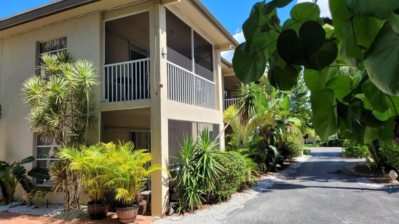 Beach Front Condo Paradise. Ground Floor.Studio. 朗博特岛 外观 照片